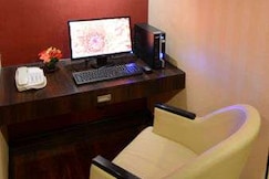 Ramada by Wyndham Manila Central, Metro Manila