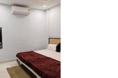 Hotel Ruma Palace, Indore