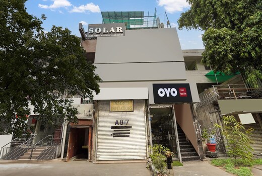 Super OYO Hotel O Happy stay