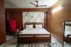 Hotel Kings Pride Aravali, Udaipur