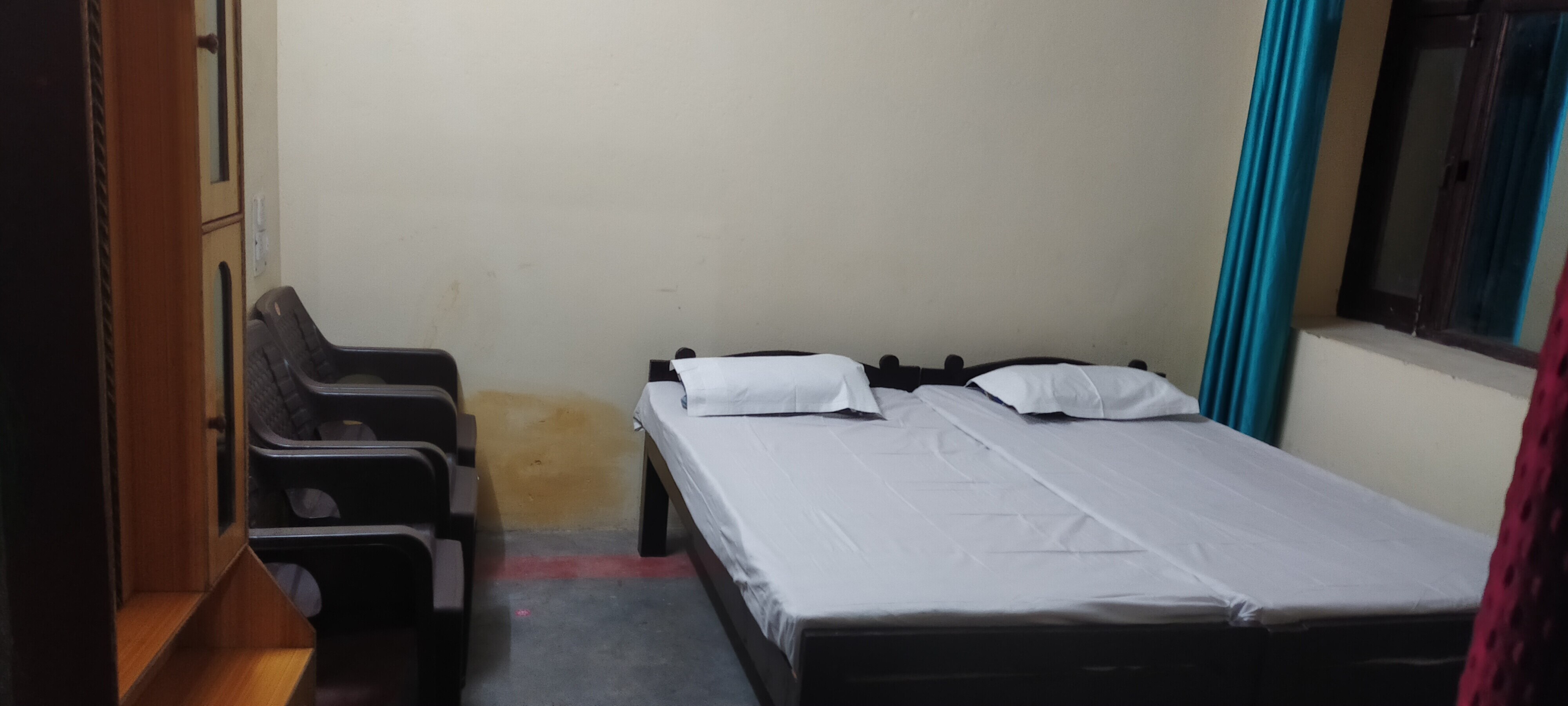 Megha Home Stay - Tap to explore photos