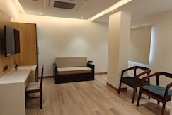 ISHA INN LUXURY ROOMS, Ongole