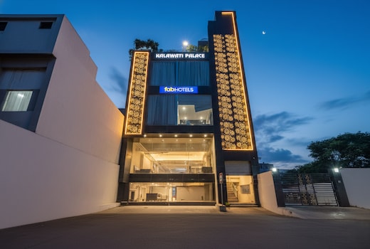 FabHotel Kalawati Palace
