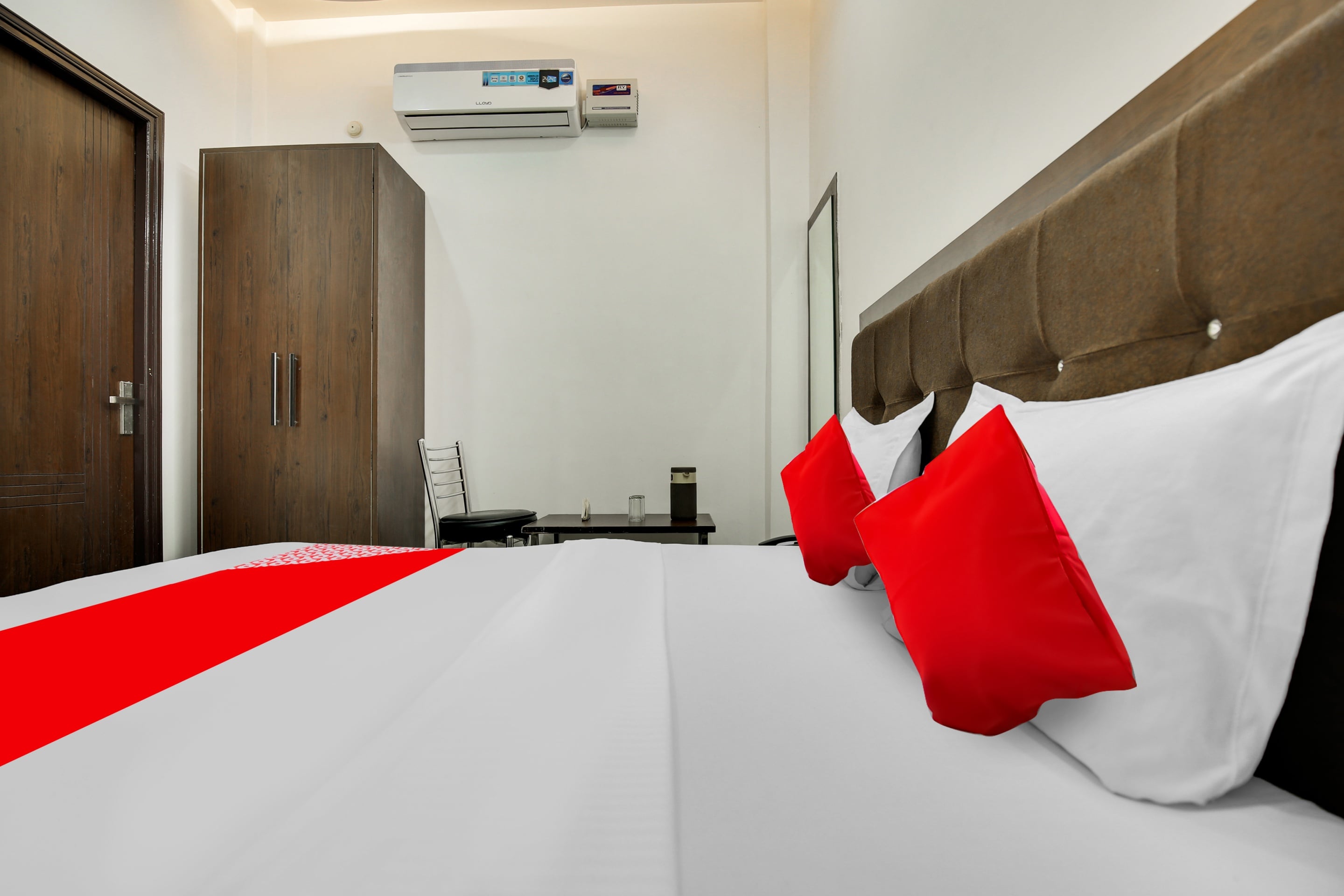 Hotel O King Star Residency - Tap to explore photos