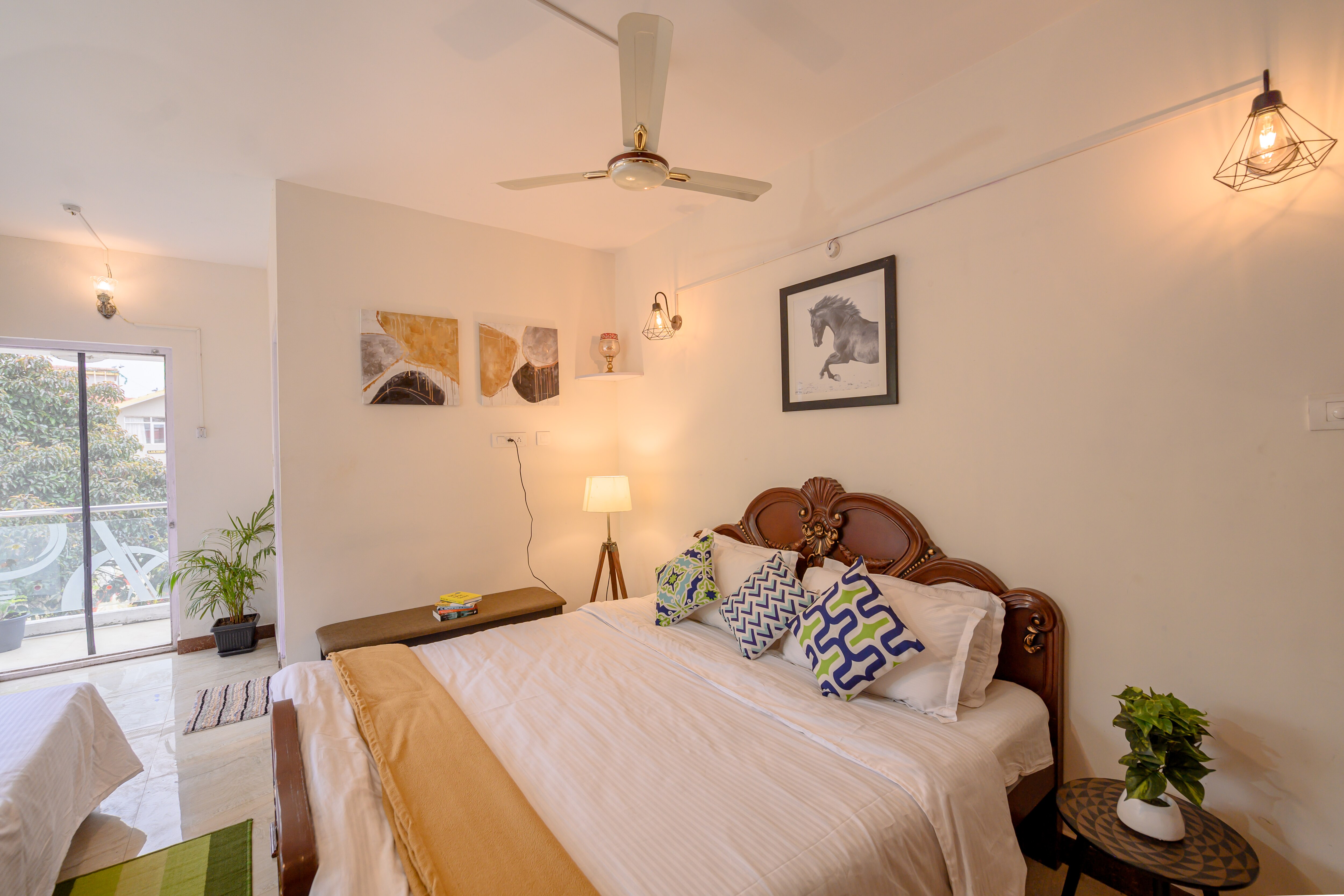 Glen View Homestay | Hill-view Rooms - Tap to explore photos