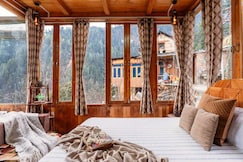 Swastikaa Aashiyana Home Stay, Gushaini
