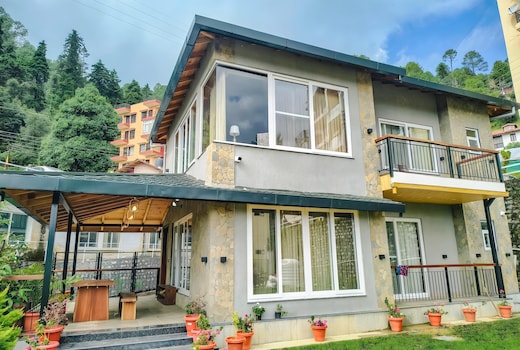 Hillside Harmony 1BR GF1 near Kainchi Dham by Homeyhuts