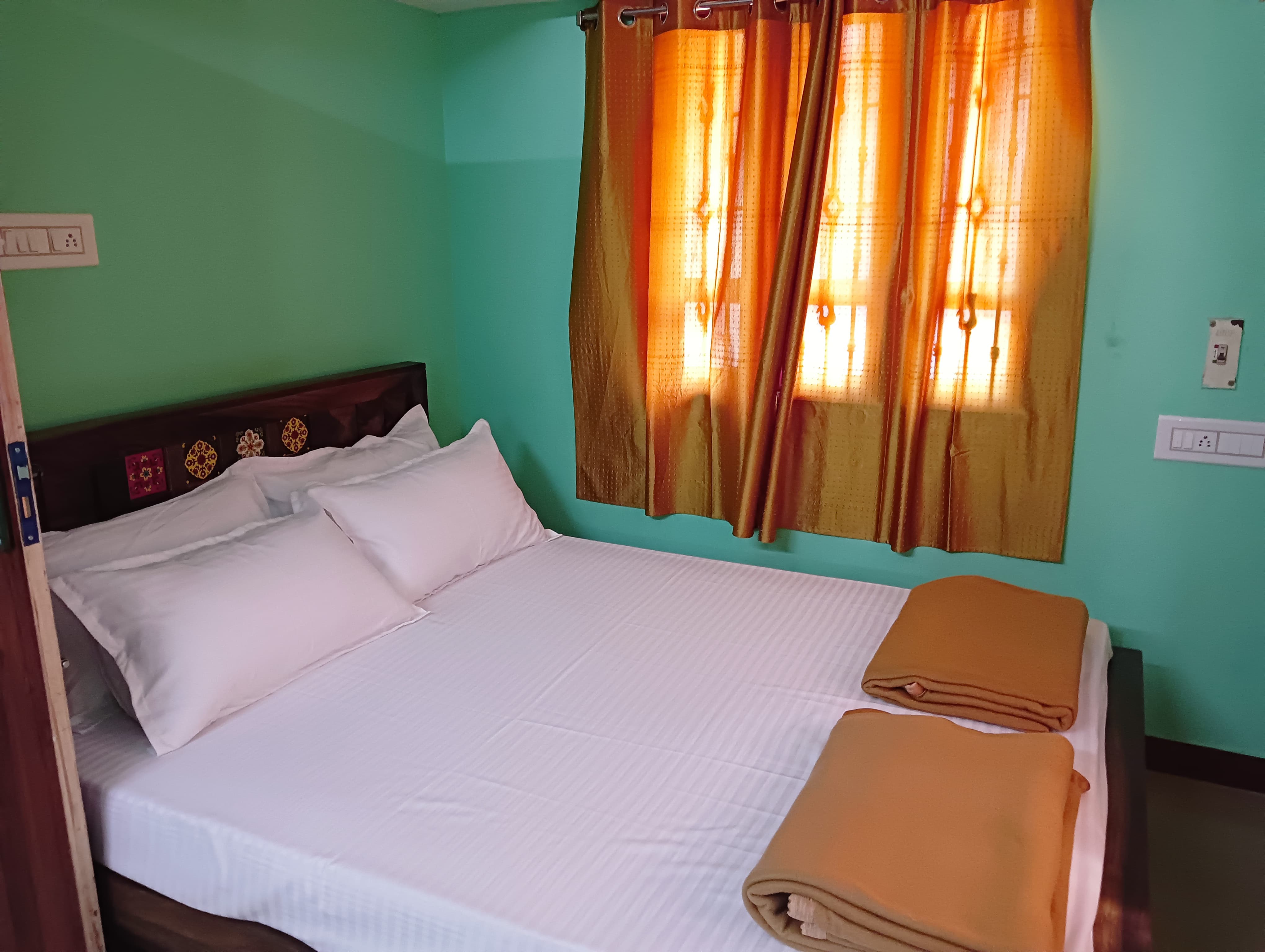 Paradise VJ homestay - Tap to explore photos