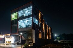 The Elite Inn Lucknow, Lucknow