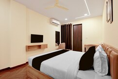 Hotel O Grand Shivay, Omkareshwar