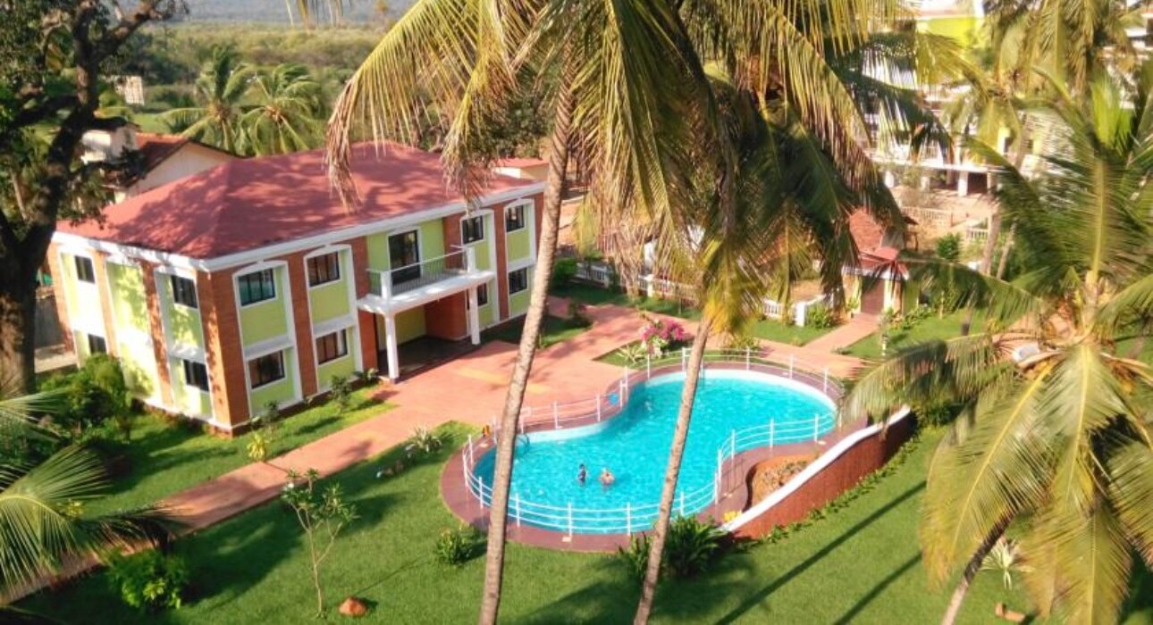Susegad Sands 2Bhk Apartment in Candolim - Tap to explore photos