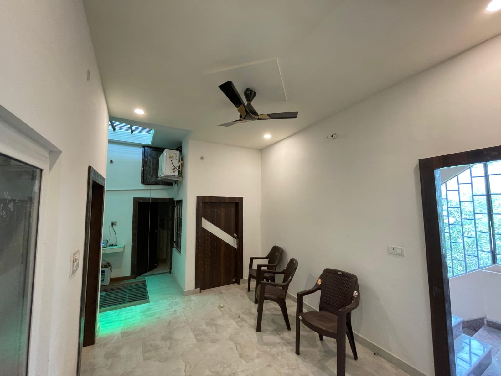 Akash Ganga Homestay Varanasi - Tap to explore photos