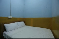 SPOT ON 93276 Fendi 2 Homestay SyariahNearPelabuhan Feri Batam Centre, Mersing