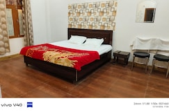 Shri Radhe Krishn Palace, Rajgir