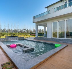 Swimming Pool 1