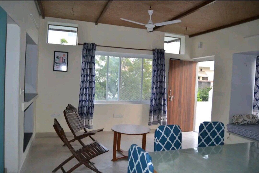 Aashirwad Sapphire 1(Jaipur Home Stay ) - Tap to explore photos