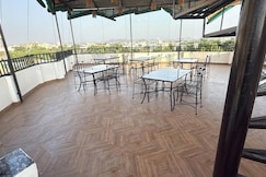 Hotel Lake Heart, Udaipur