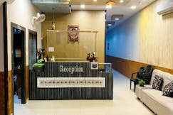 Hotel GP Palace, Kharsia