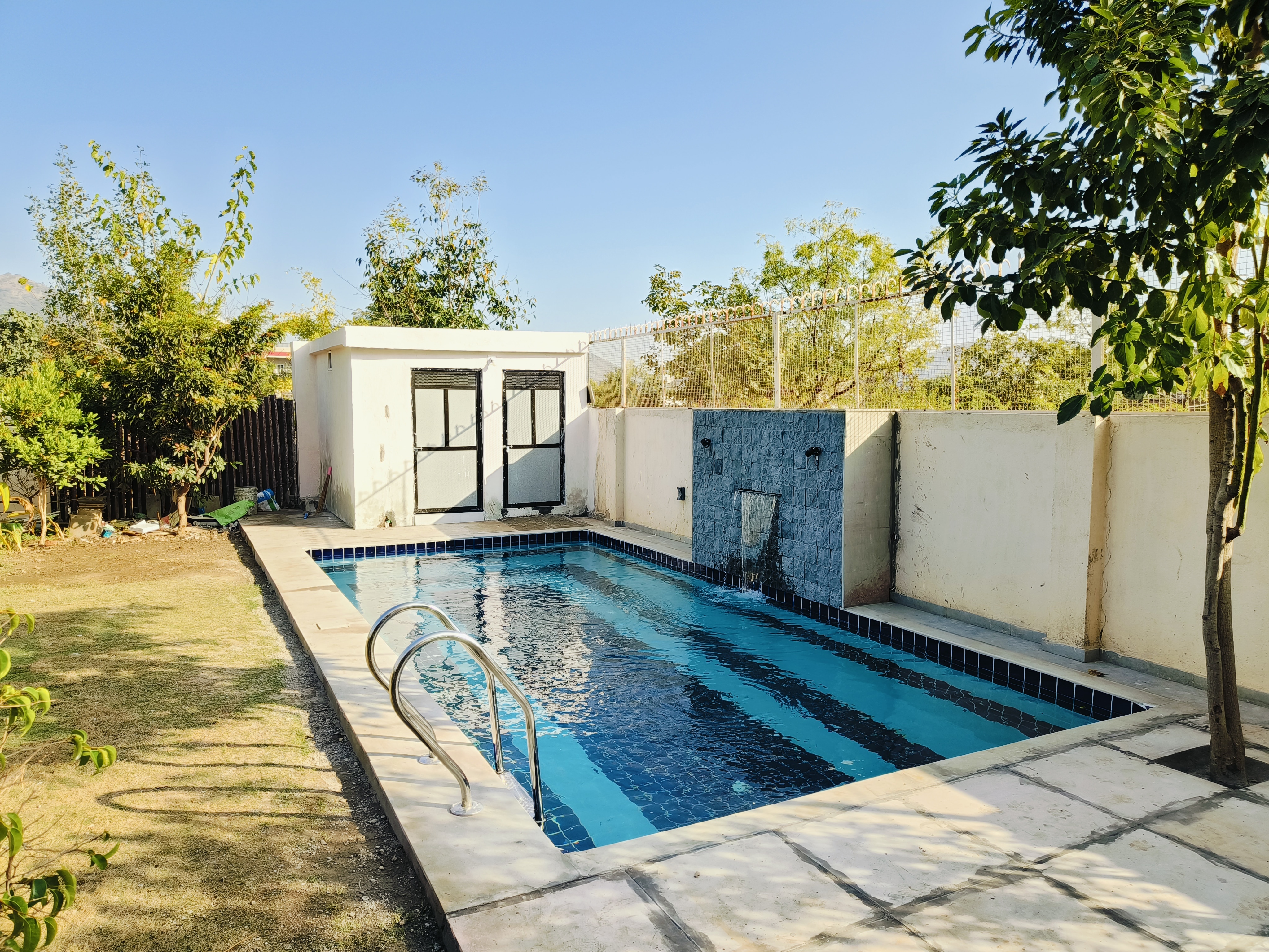 Nirvana Villa Homestay - Tap to explore photos