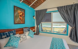 Beach Front Cottage with Sea View
