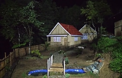 Gagun Hut