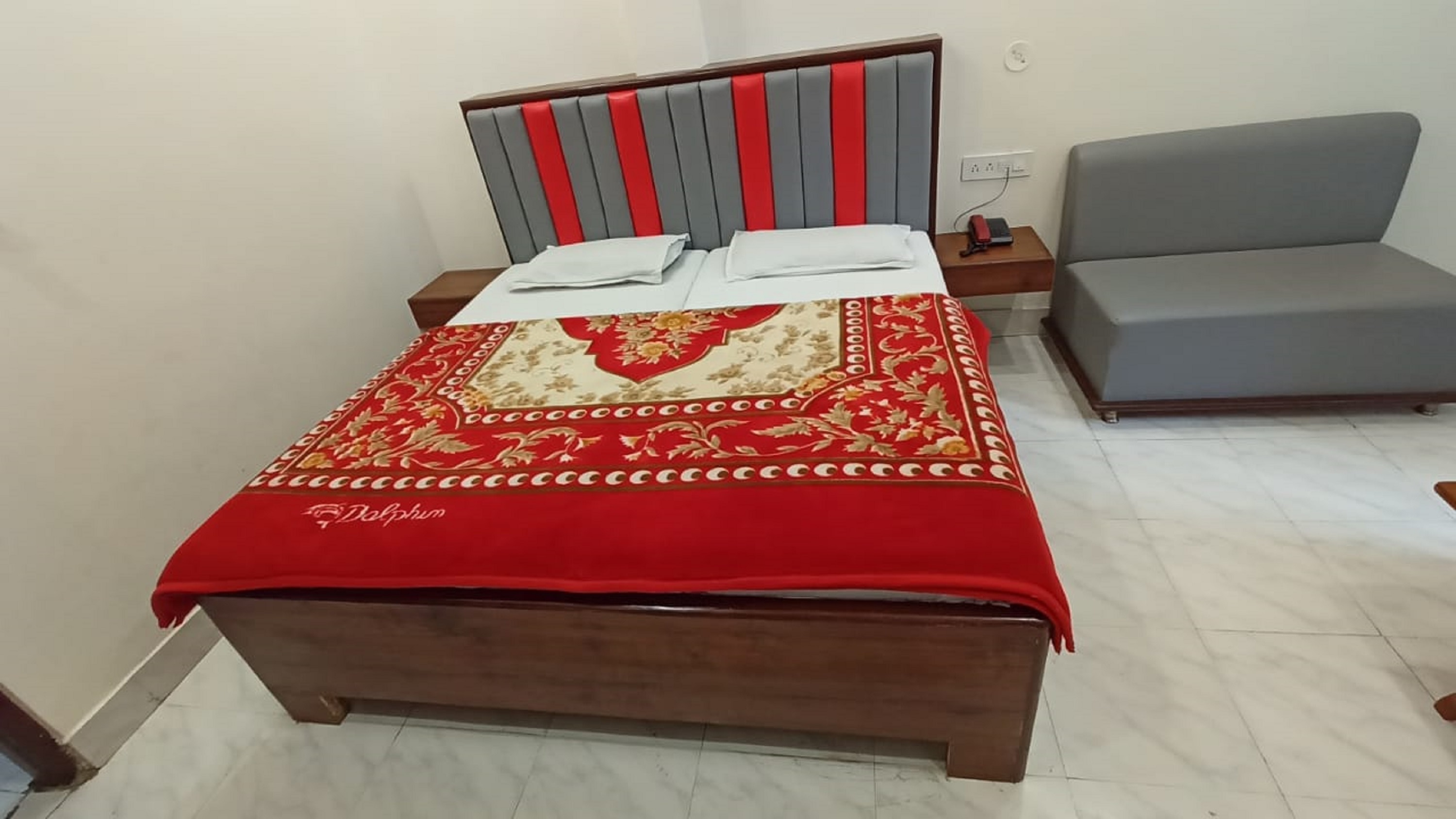 Hotel Natraj - Tap to explore photos