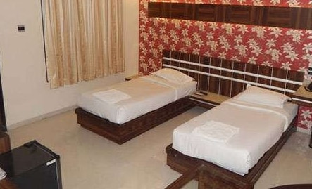 Hotel Sharveen classic-inn - Tap to explore photos