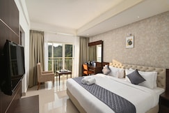 Golden Munnar Palace By Hawk Hospitality, Munnar