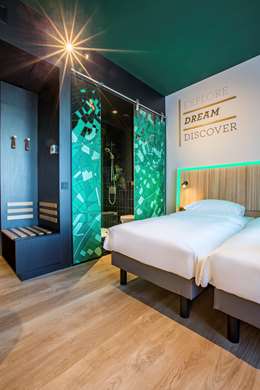 Park Inn By Radisson Brussels Airport - Tap to explore photos