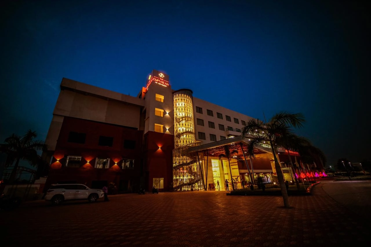Empyrean Hotel & Resort, Bhilai