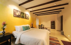 Studio Two Bed Room House