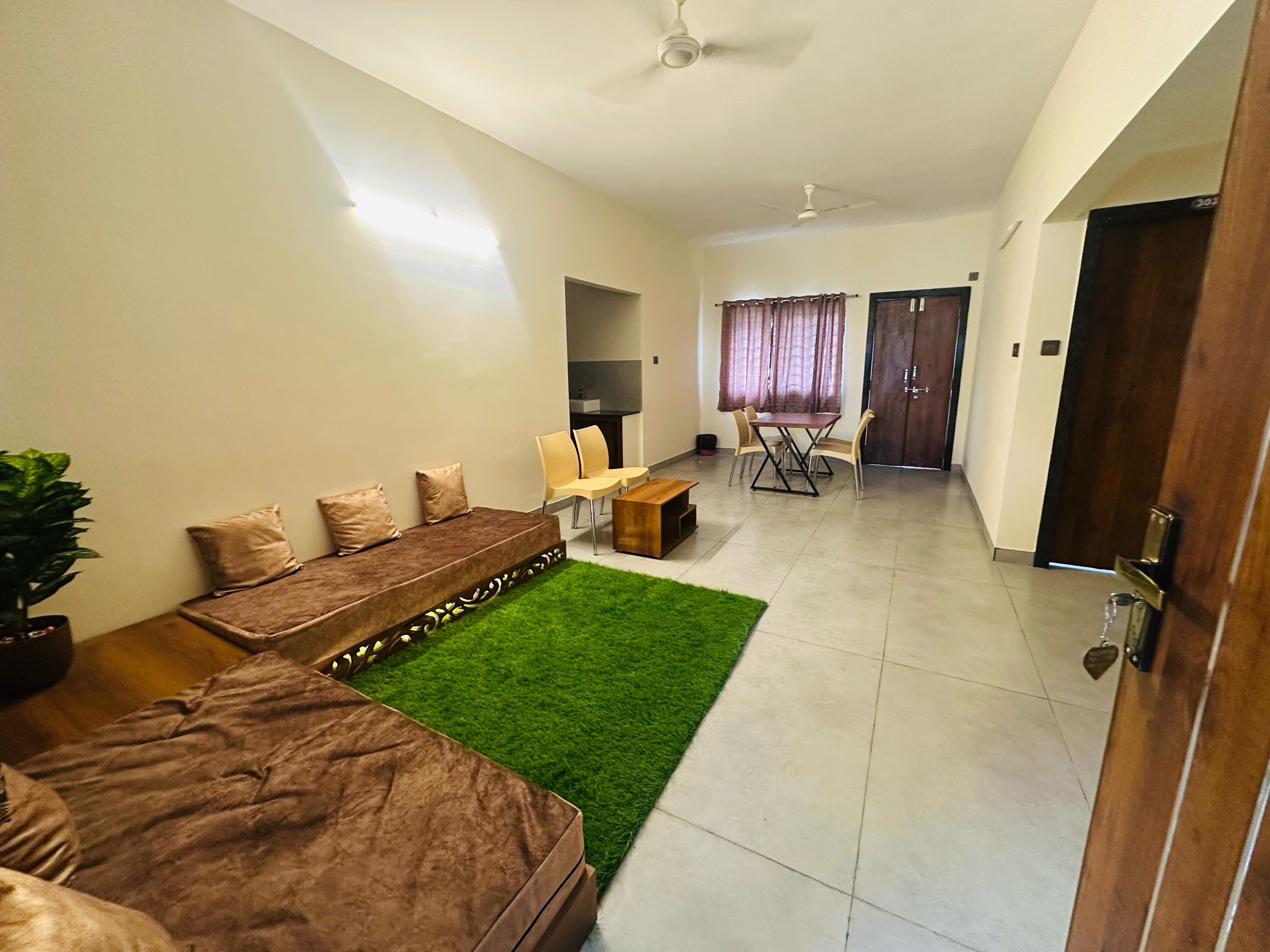 Collection O One Town Vijayawada Formerly Abbaiah Gari Vididiellu - Tap to explore photos