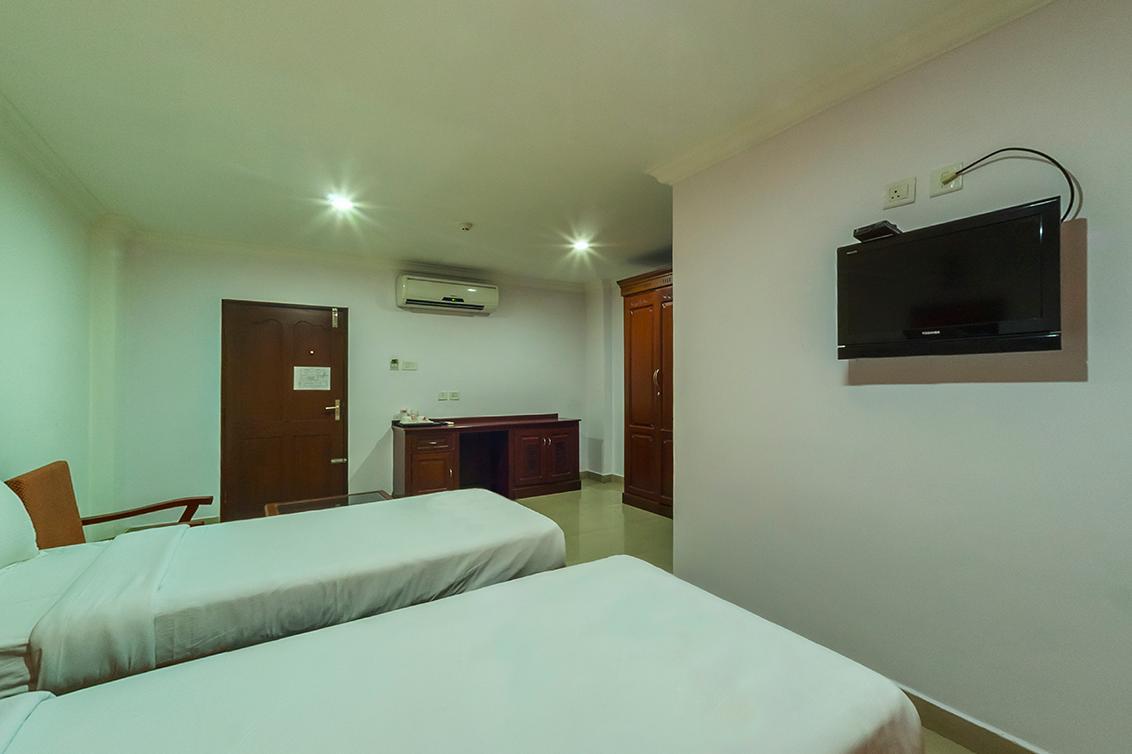 hotel Kalai - Tap to explore photos