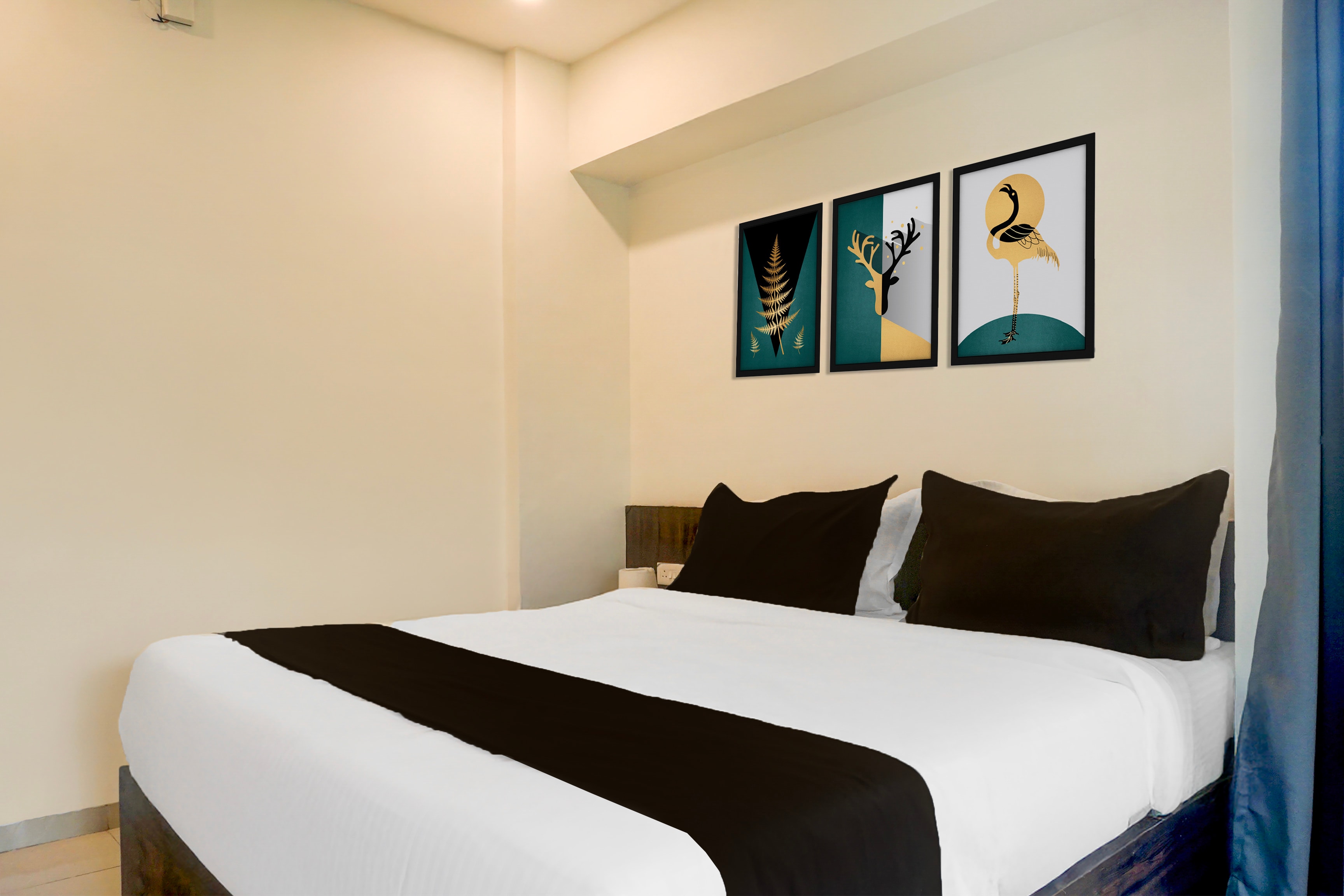 Super Hotel O Laxman Nagar Baner - Tap to explore photos