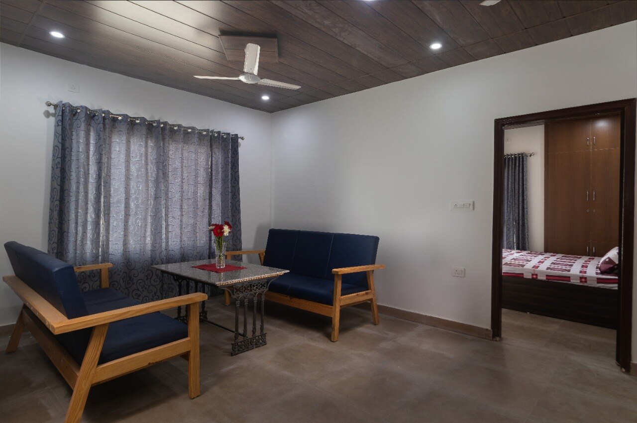 THC HOME STAY - Tap to explore photos