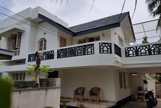Karthika Homestay