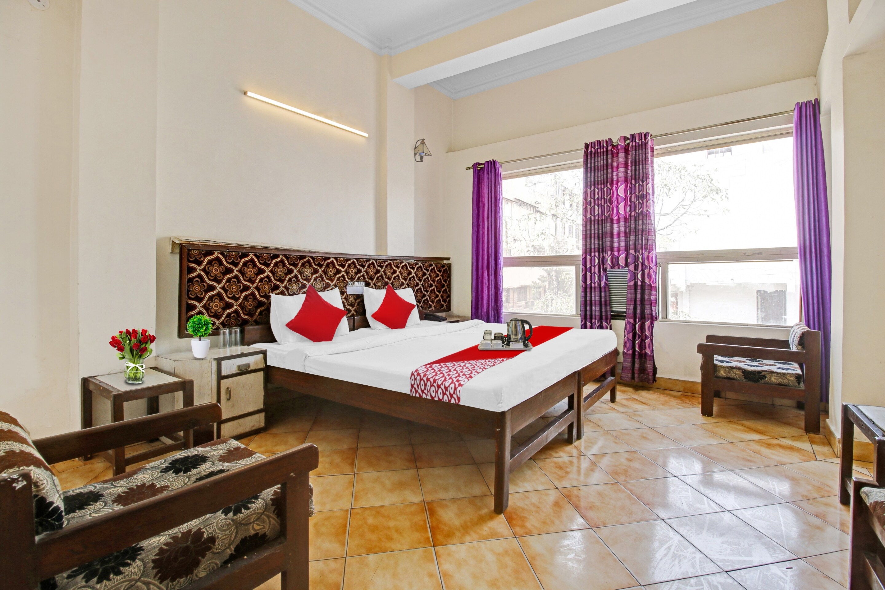 Hotel O Amulya Shri - Tap to explore photos