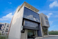 Hotel Cosmos Green, Indore