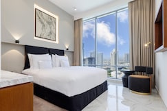 Holiday Inn Dubai Jumeirah Village Circle by IHG, Dubai