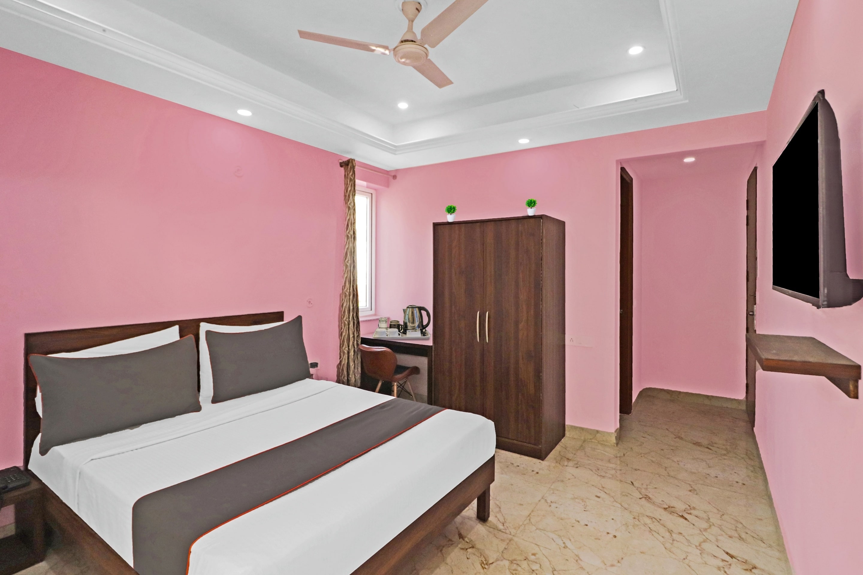 Collection O PARTH & SARGAM RESIDENCY - Tap to explore photos