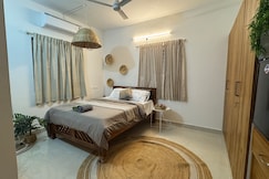 Bali Themed Studio w Pvt Terrace BBQ Nyt   Movie, Chennai