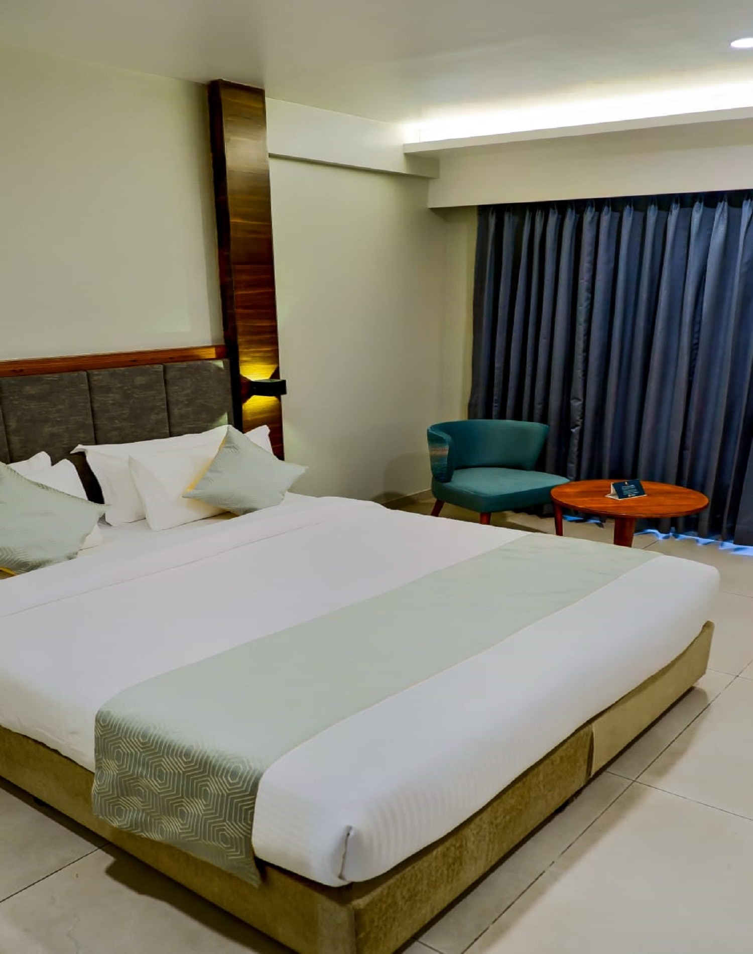 Premium Suite Room 1