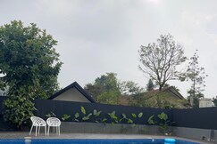 Mount Wave Holiday Pool Villa, Wayanad