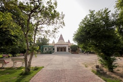 Omji Ashram - Maa Anandmayi, Vrindavan