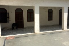 Shri Dham Vaas, Vrindavan