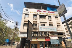 Yash Residency Lodging & Boarding, Ulhasnagar