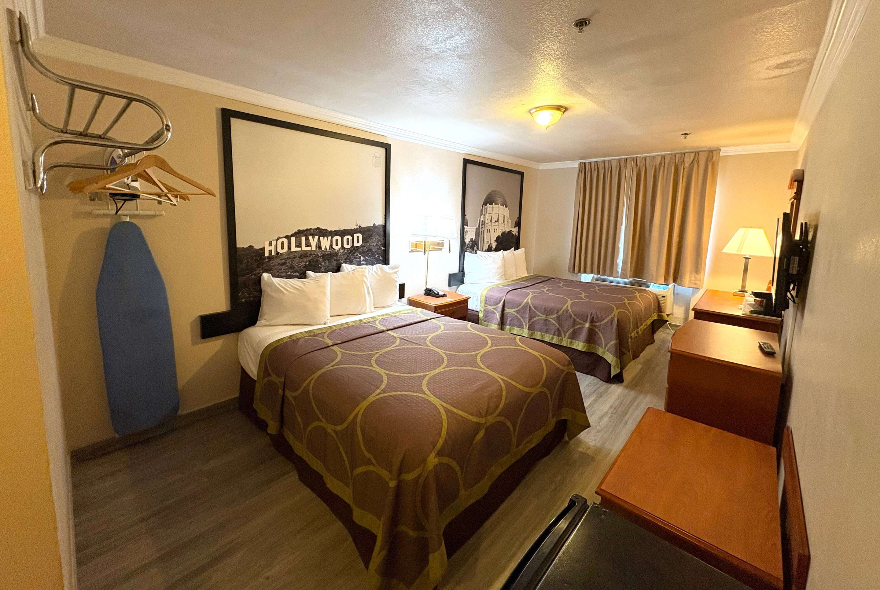 Super 8 by Wyndham Hollywood/LA Area - Tap to explore photos