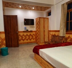 Super Deluxe Room