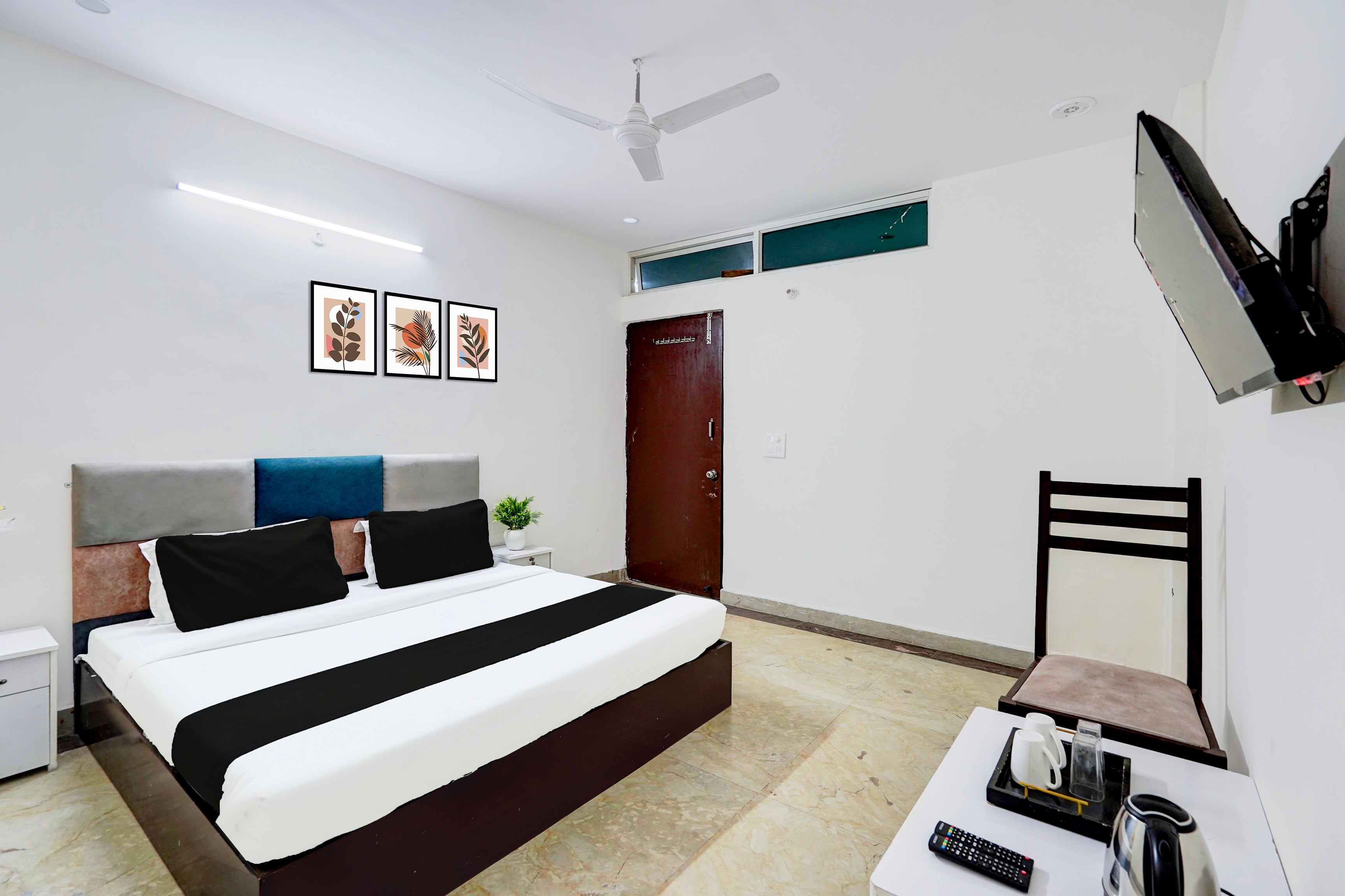Hotel O Ashoka Inn Hotel Near Botanical Garden - Tap to explore photos