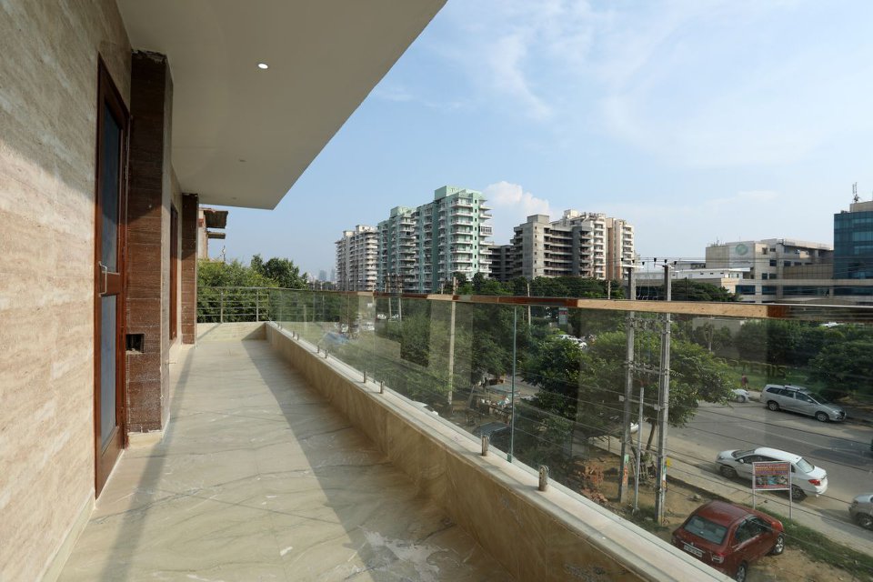 Hotel Starr Residancy - Tap to explore photos